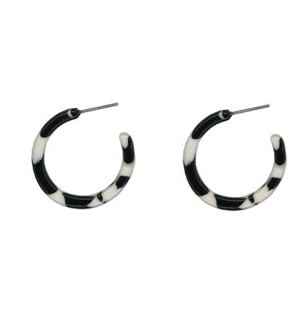 Ava  Resin Tiny Hoop Earrings Black & White