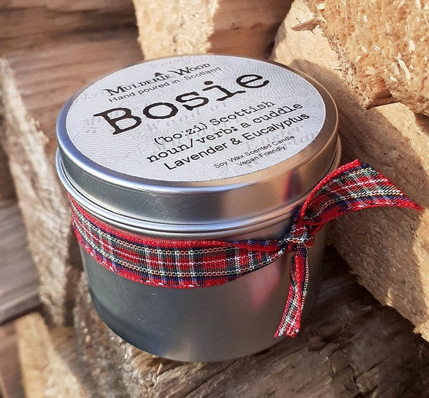 Bosie Lavender and Eucalyptus Scottish Hug Soy Wax Soothing Tin Candle